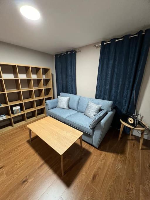 Blacklion Prime Location Apartment ภายนอก รูปภาพ